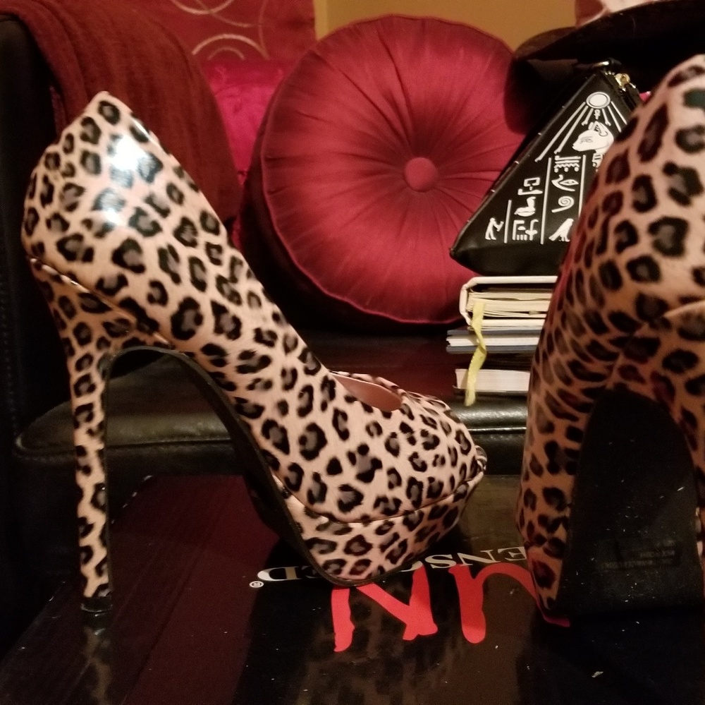 UNCensored nude Leopard Print shoes heels peep toe